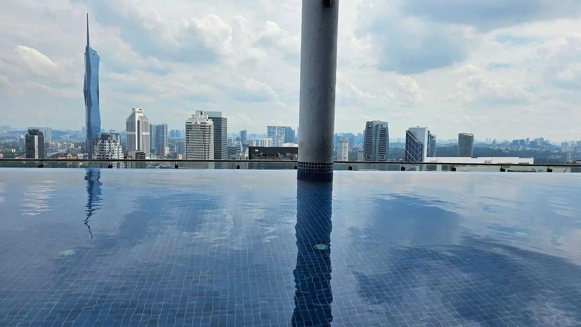 Colony Service Suites Klcc Kuala Lumpur Malaysia
